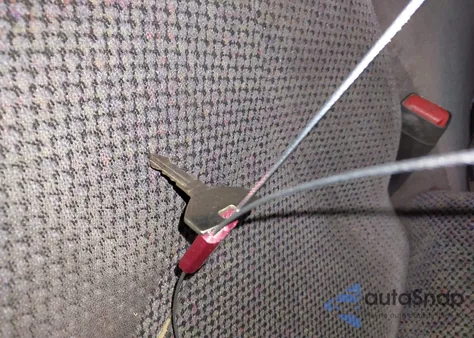 2001 Dodge Ram 2500 St z USA, uszkodzony, nr VIN 3B7KF23651G735797